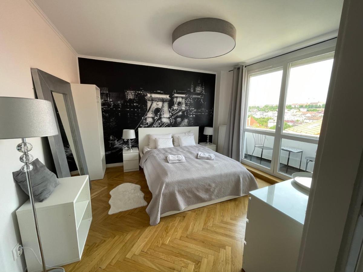 Budacastle Panoramic Luxurious Family Apt, Free Parking Included Apartment Budapest Exterior photo